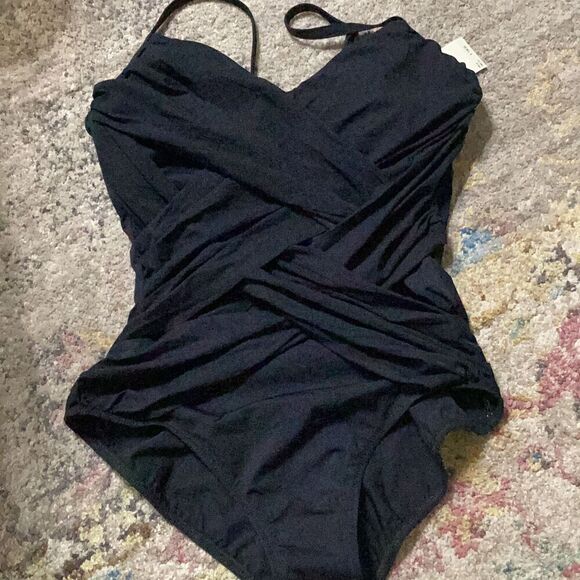 New. Gottex black tummy control swimsuit. Normally $158. Size 10 - Picture 7 of 8